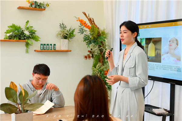 7萬家化妝品企業(yè)“消失”，植到花開以芳療切入賽道，迸發(fā)新藍(lán)海商機(jī)